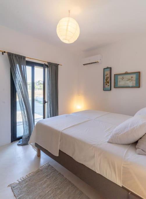 Villa Louloudia Stylish Luxury Villa With Private Pool Pitsidia Esterno foto